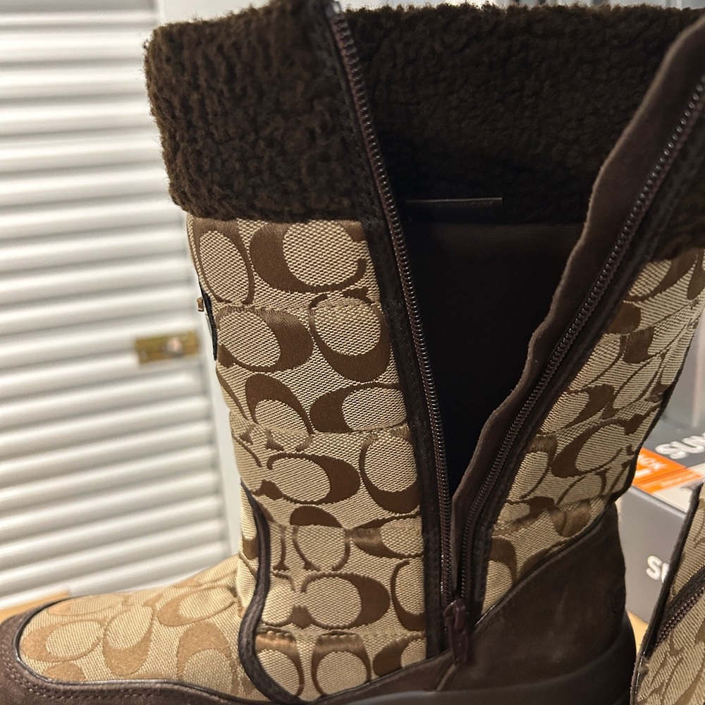 Coach Brown Patterned Winter Boots